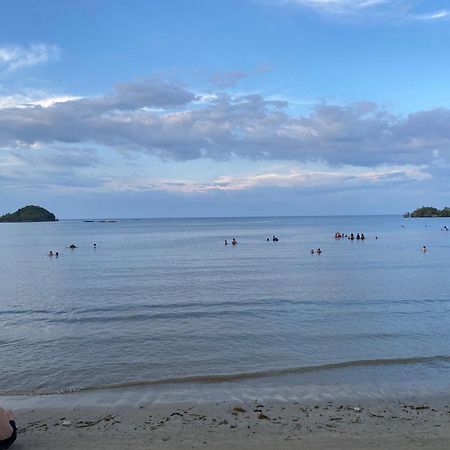 Bamboo Paraiso Resort At Bolo Beach Alaminos Εξωτερικό φωτογραφία